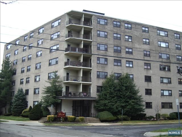 25 Grand Ave #7c, Hackensack, NJ 07601 photo 1