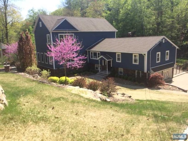 621 Indian Rd, Wayne, NJ 07470 photo 1