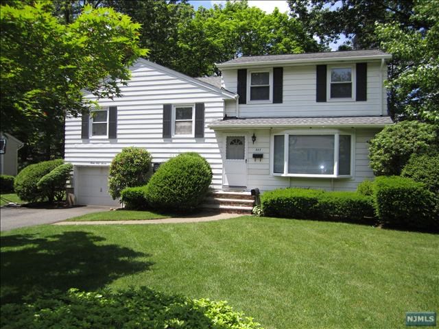 357 11th St, Cresskill, NJ 07626 photo 1