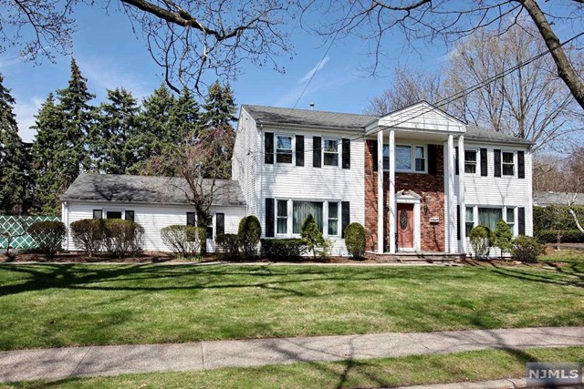 503 Spring Valley Rd, Paramus, NJ 07652 photo 1