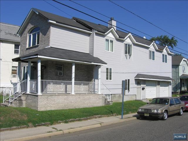 160 Berdan Pl, Hackensack, NJ 07601 photo 1