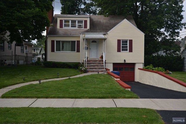 465 W Anderson St, Hackensack, NJ 07601 photo 1