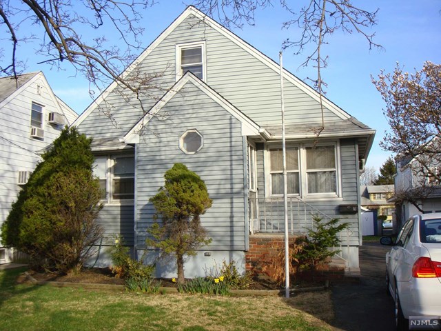 16 Johnson Ave, Wallington, NJ 07057 photo 1