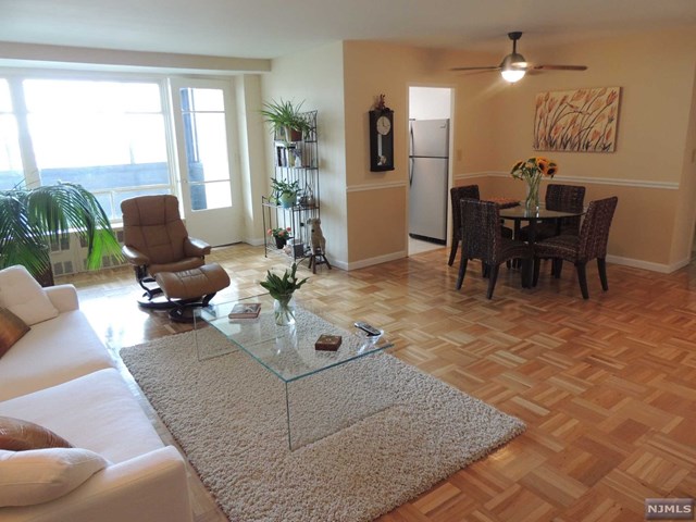 90 Prospect Ave #9g, Hackensack, NJ 07601 photo 1