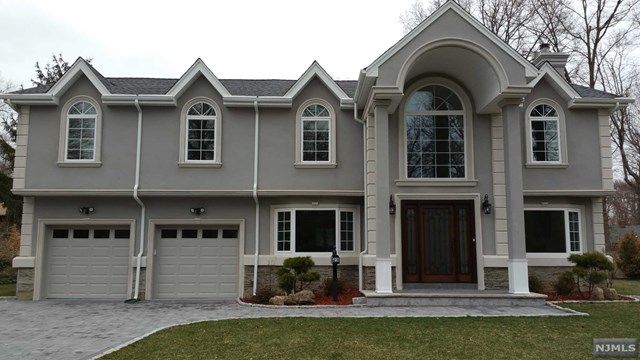 23 Laurel Rd, Demarest, NJ 07627 photo 1