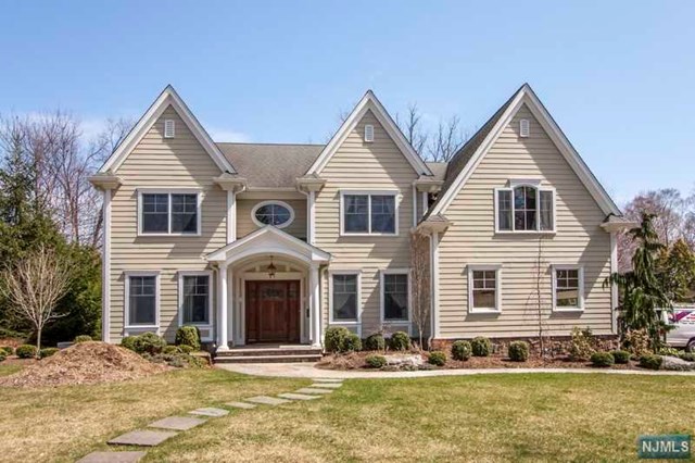 85 Everett St, Closter, NJ 07624 photo 1