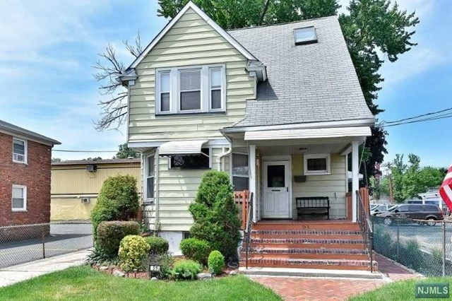 51 Dodd St, Nutley, NJ 07110 photo 1