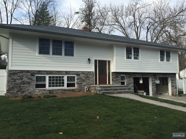 35 Drury Ln, Demarest, NJ 07627 photo 1