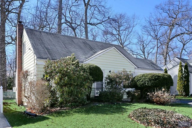 115 Byrne St, Hackensack, NJ 07601 photo 1