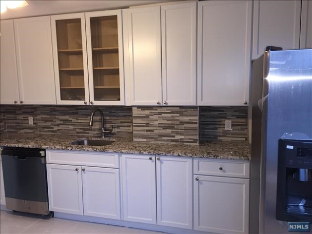115 Polifly Rd #5E, Hackensack, NJ 07601 photo 1
