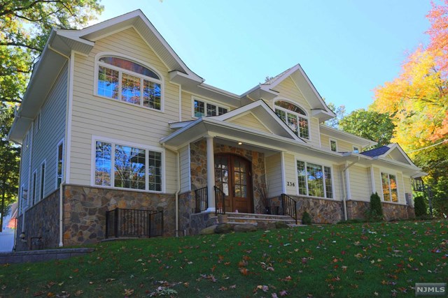 236 Grant Ave, Cresskill, NJ 07626 photo 1