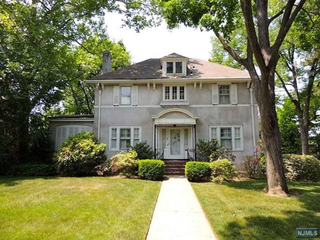 317 Summit Ave, Hackensack, NJ 07601 photo 1