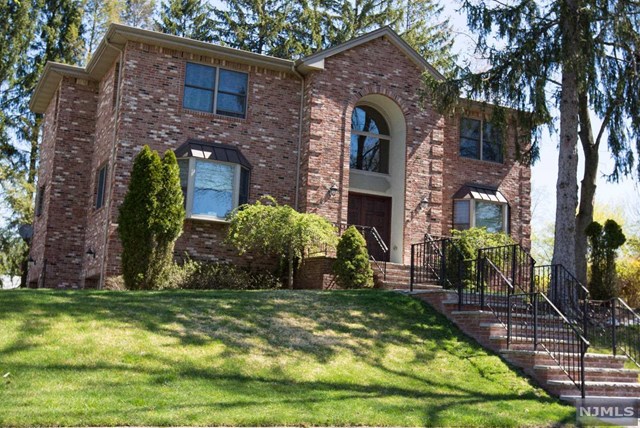 4 Weil Pl, Cresskill, NJ 07626 photo 1
