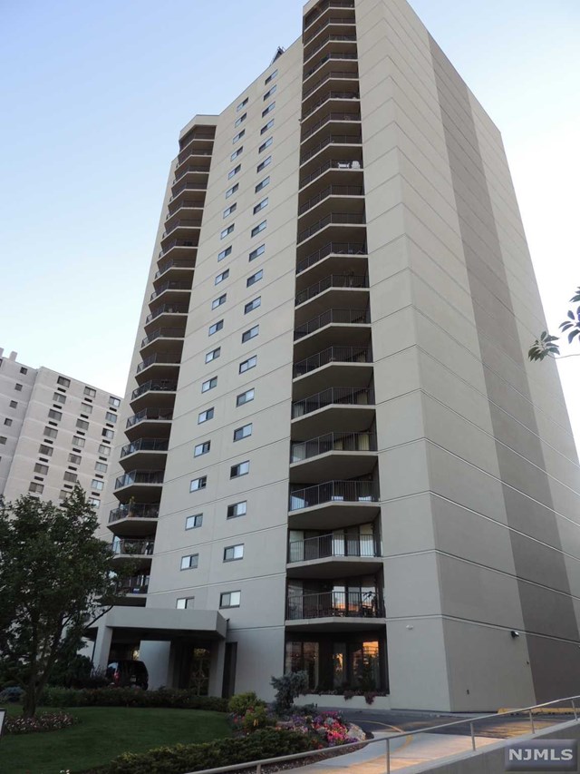 245 Prospect Ave #10D, Hackensack, NJ 07601 photo 1