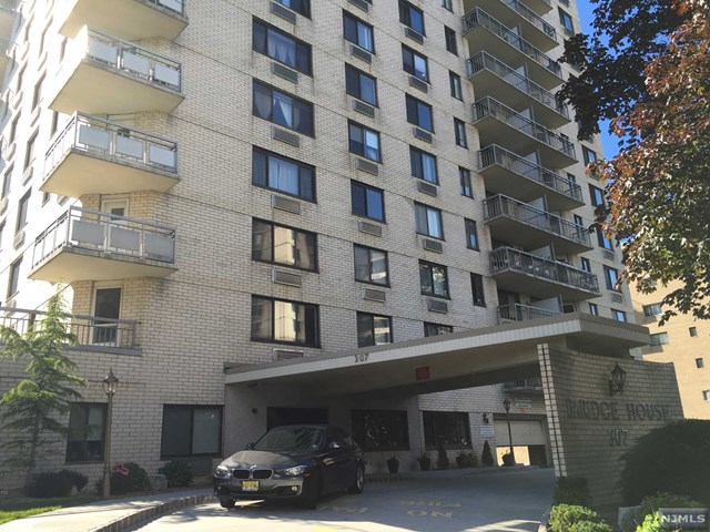 307 Prospect Avenue #4 F, Hackensack, NJ 07601 photo 1
