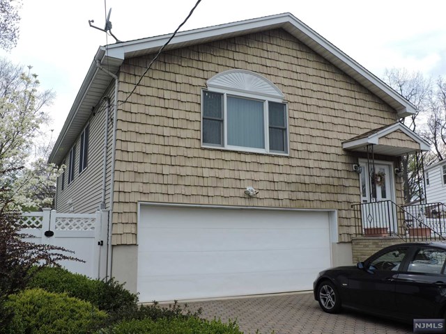 287 Wilson St, Hackensack, NJ 07601 photo 1
