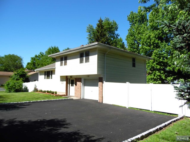 115 Knickerbocker Rd, Cresskill, NJ 07626 photo 1