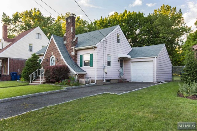152 Ross Ave, Hackensack, NJ 07601 photo 1