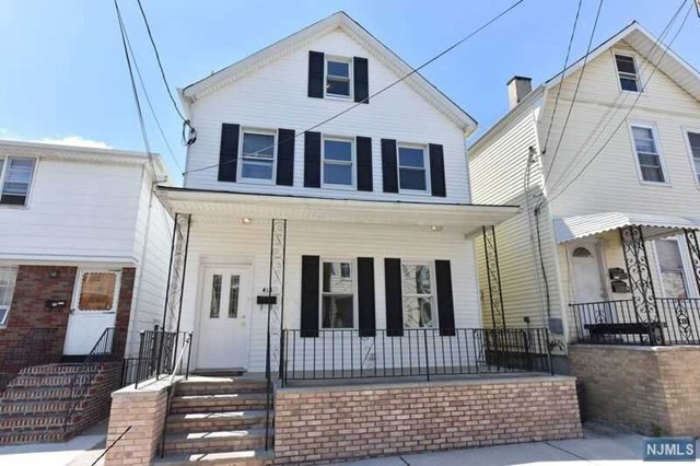 413 William St, Harrison, NJ 07029 photo 1