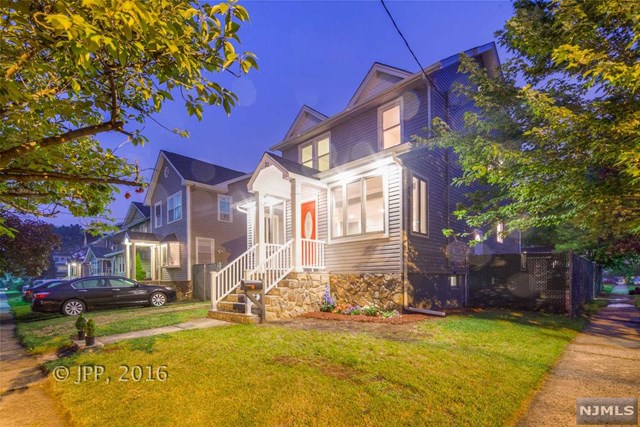 21 Jackson Pl, Lyndhurst, NJ 07071 photo 1