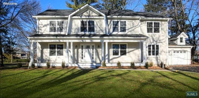 123 Burke Pl, Paramus, NJ 07652 photo 1