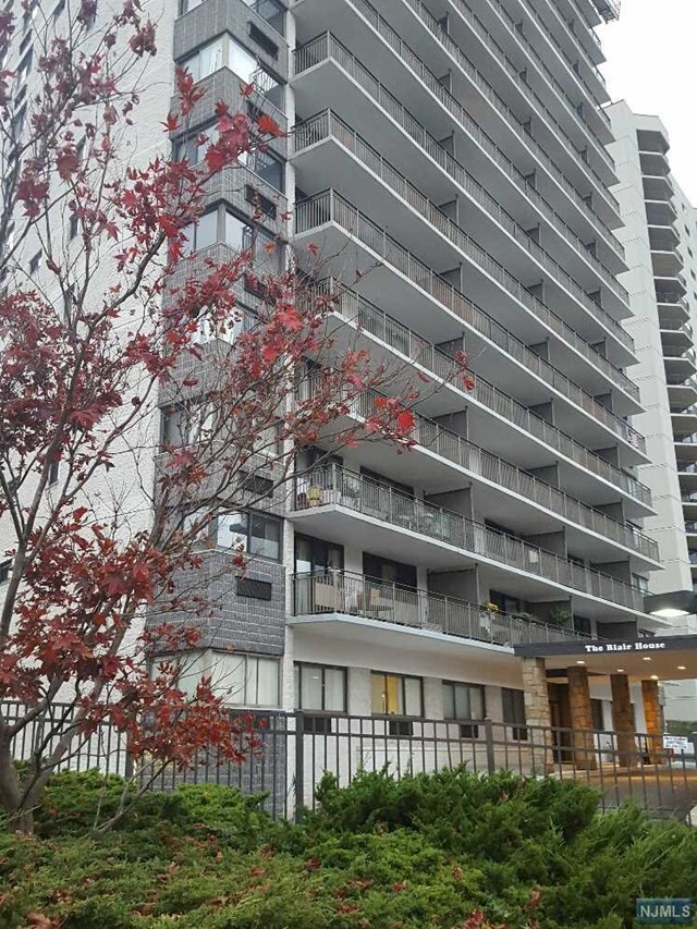 235 Prospect Ave #15E, Hackensack, NJ 07601 photo 1