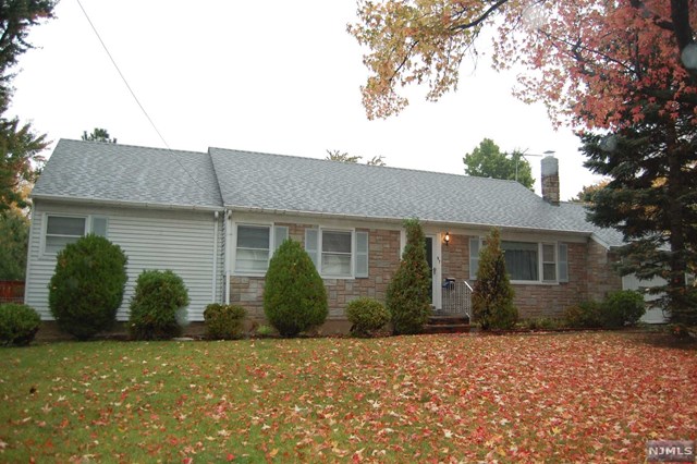 97 Prospect St, Paramus, NJ 07652 photo 1