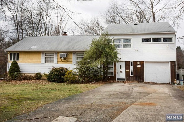 441 Nevada St, Paramus, NJ 07652 photo 1
