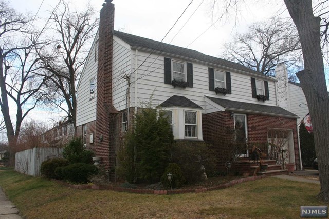 118 Catalpa Ave, Hackensack, NJ 07601 photo 1