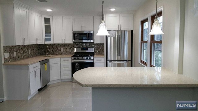 81 Spring Valley Ave, Hackensack, NJ 07601 photo 1