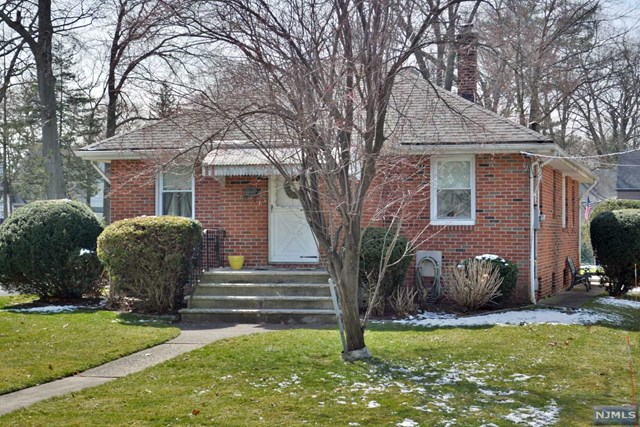 207 Poplar Ave, Hackensack, NJ 07601 photo 1