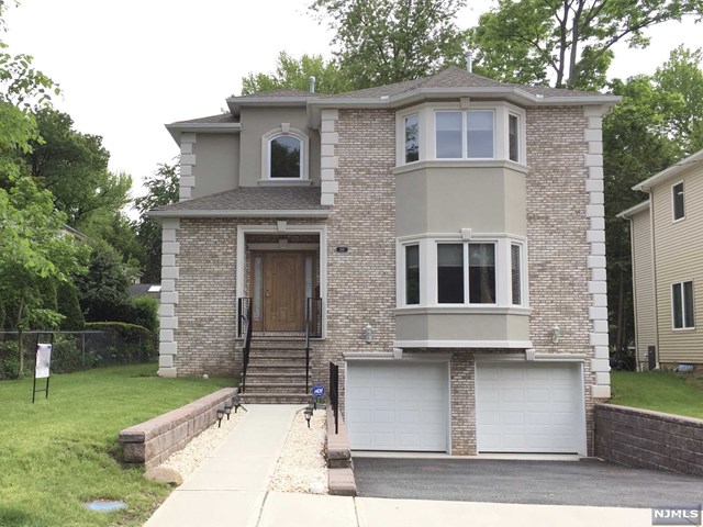 211 Cedar Ave, Hackensack, NJ 07601 photo 1