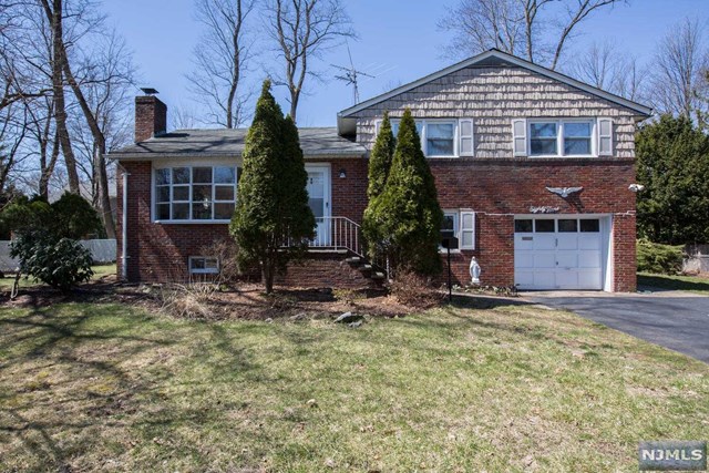 89 Knickerbocker Rd, Demarest, NJ 07627 photo 1