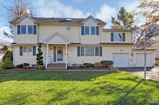 450 Oregon St, Paramus, NJ 07652 photo 1