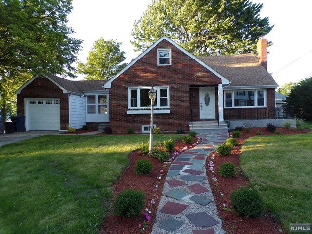 312 Simons Ave, Hackensack, NJ 07601 photo 1