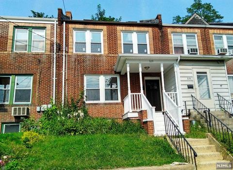322 Undercliff Ave, Edgewater, NJ 07020 photo 1