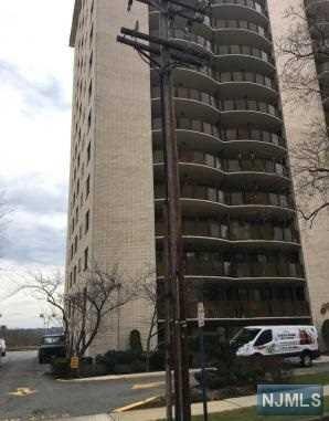 150 Overlook Ave #11F, Hackensack, NJ 07601 photo 1
