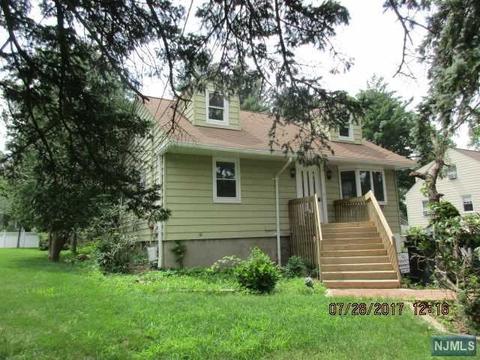 40 New St, Wayne, NJ 07470 photo 1