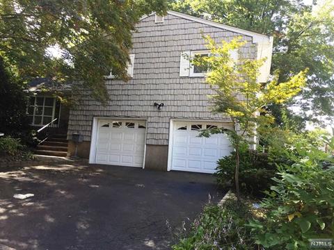 433 W Anderson St, Hackensack, NJ 07601 photo 1