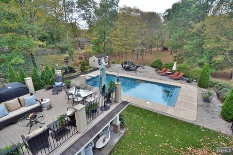 307 E Saddle River Rd, Upper Saddle River, NJ 07458 photo 1
