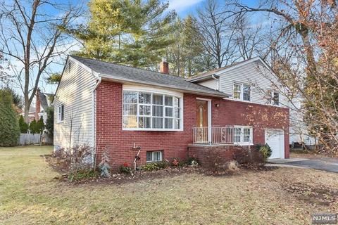 77 Knickerbocker Rd, Demarest, NJ 07627 photo 1