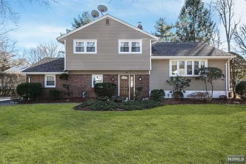 46 Ridge Rd, Cresskill, NJ 07626 photo 1