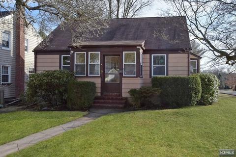 19 Hudson Ave, Waldwick, NJ 07463 photo 1