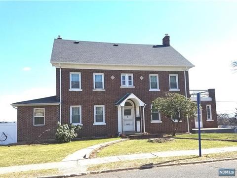34 Parkway, Hackensack, NJ 07601 photo 1