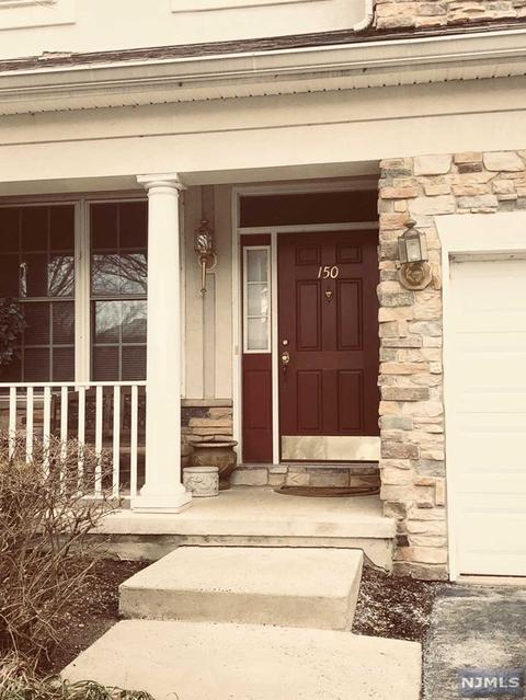 150 Levinberg Ln, Wayne, NJ 07470 photo 1