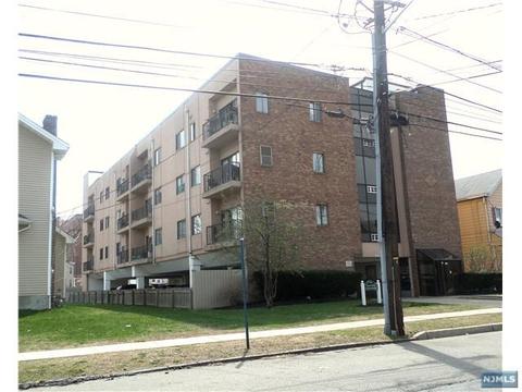 280 Union St #204, Hackensack, NJ 07601 photo 1