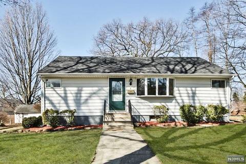 2 Summit Ave, Waldwick, NJ 07463 photo 1