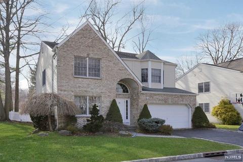 175 4th St, Cresskill, NJ 07626 photo 1