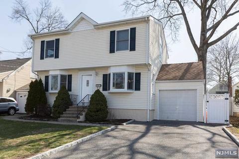 9 Margaret Ct, Dumont, NJ 07628 photo 1