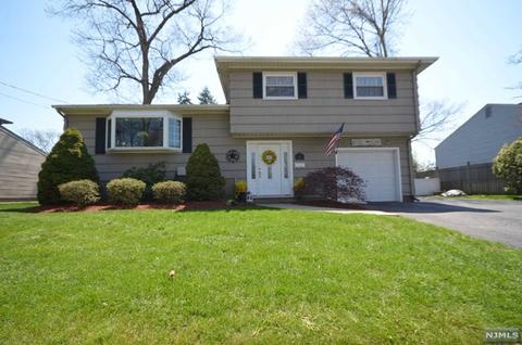 75 Cedar Rd, Dumont, NJ 07628 photo 1